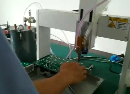 熱熔膠點膠機供應商