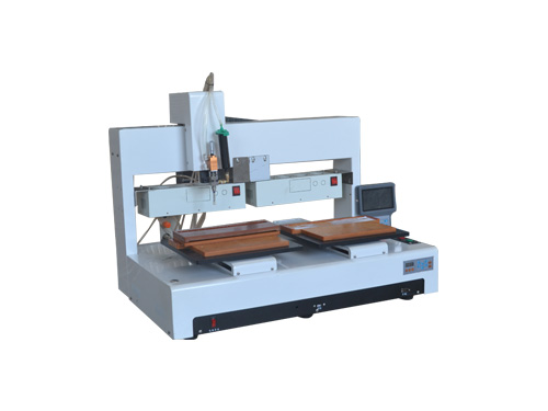 提升點膠機性能，要從哪些方面入手？